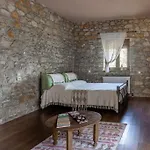 πέτρινη εξοχική κατοικία, λάρισα Διαμέρισμα *
